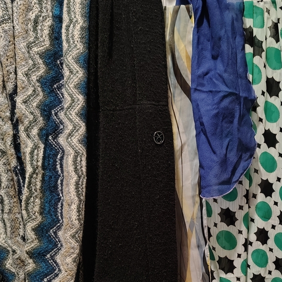6 Piece Scarf Lot- From Winter Calvin Wrap , Wispy Lane Bryant,To Neckline Sheer - Picture 3 of 13